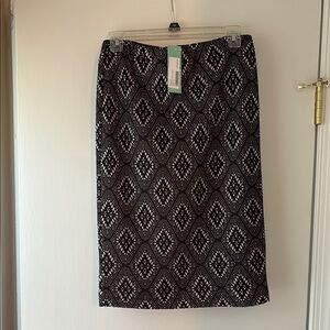 Elegant Black and White Patterned Skirt NWT